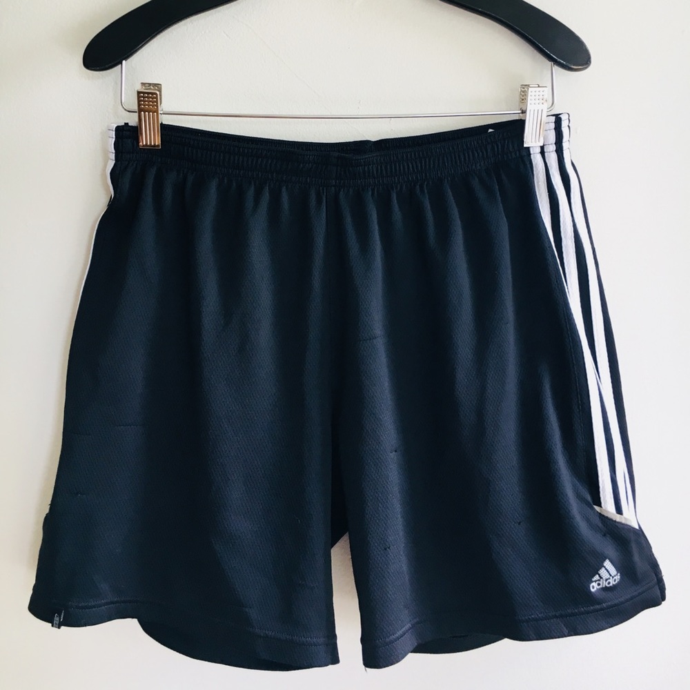 Adidas // shorts